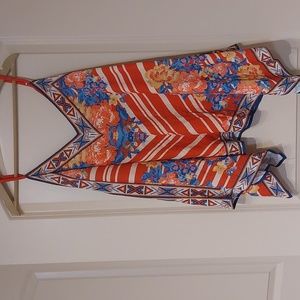 Nice and colorful tank top.